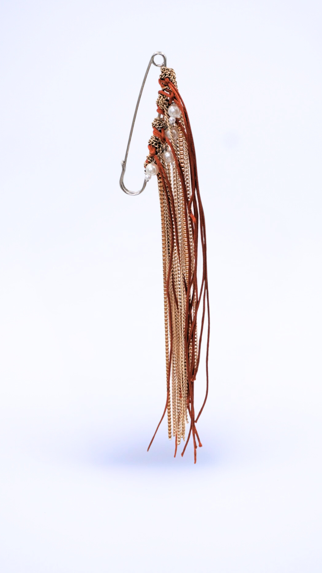 Spilla elegante decorativa