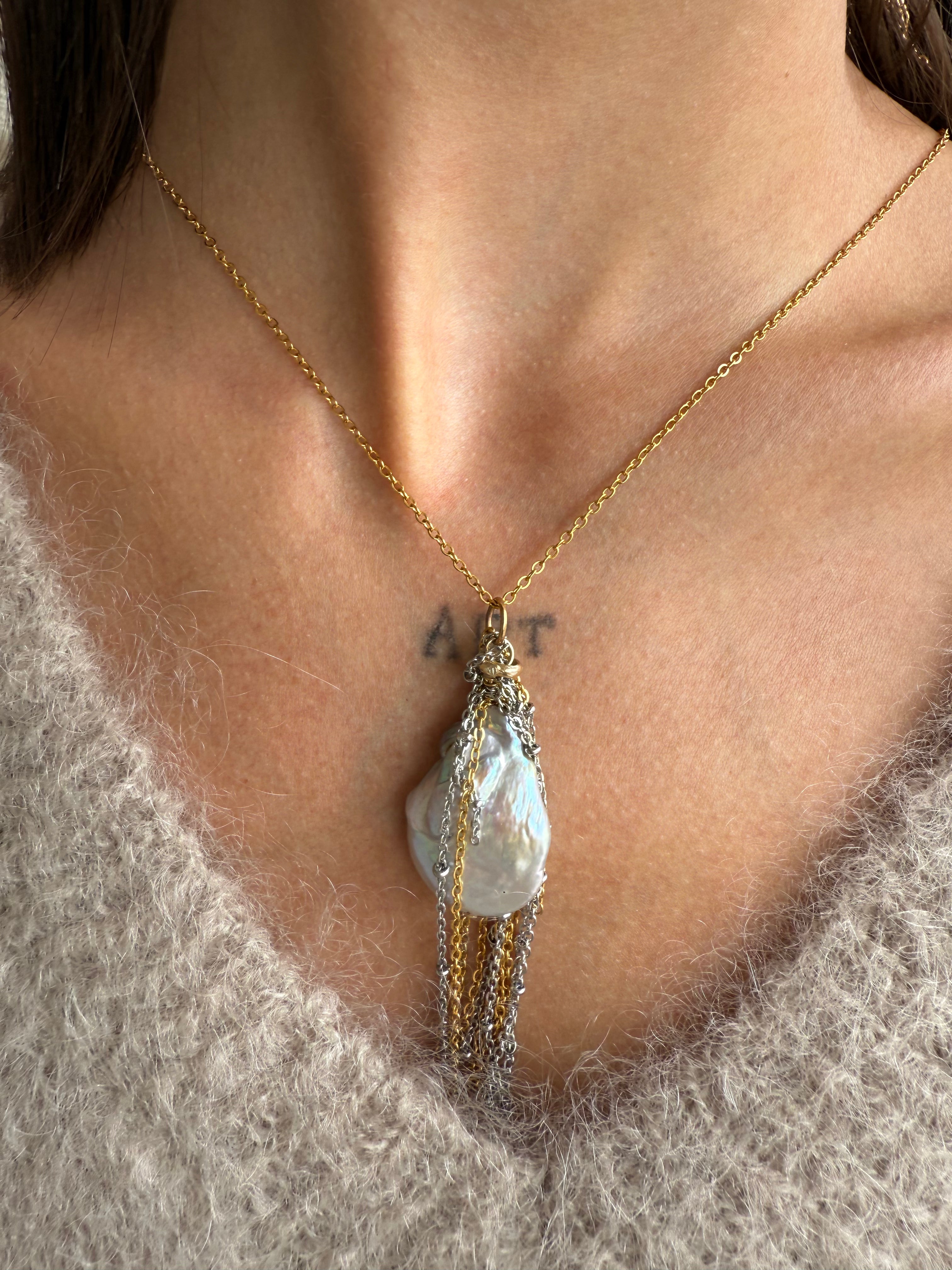 Collana Ginza elegante e moderna