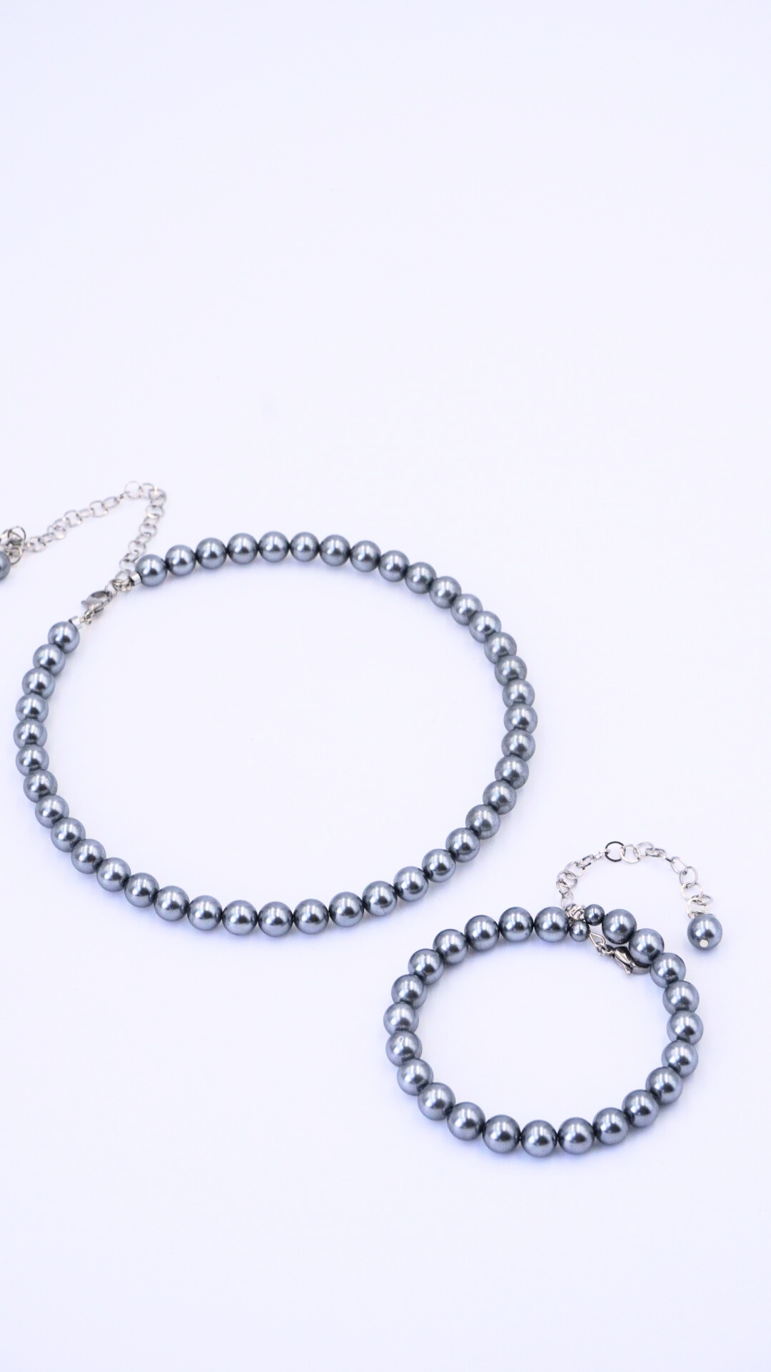 Collana Candy Grigio elegante e luminosa